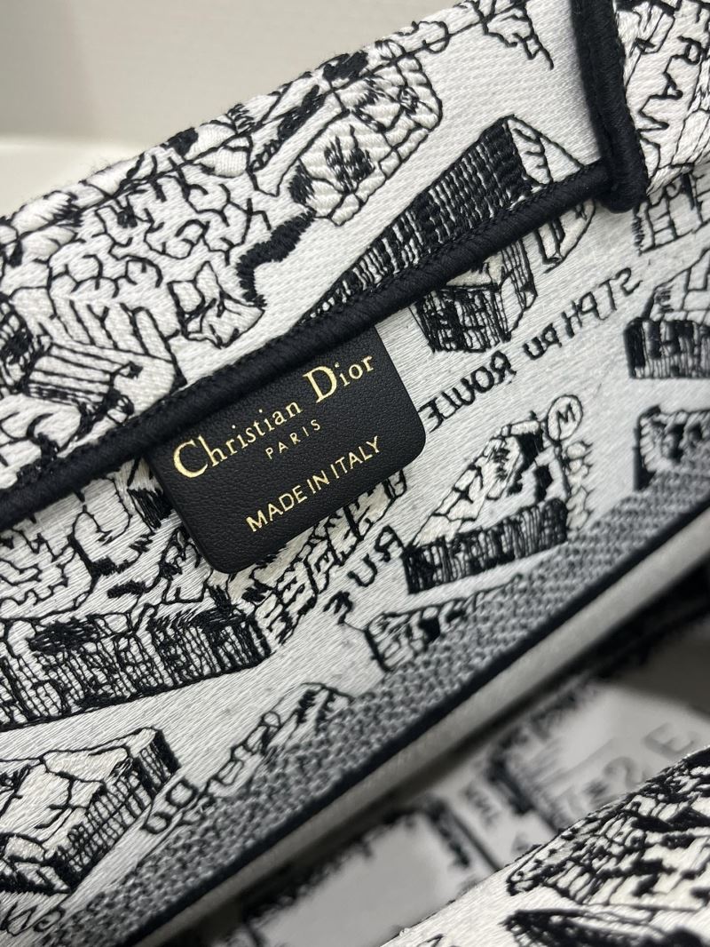 Christian Dior Shopping Bags